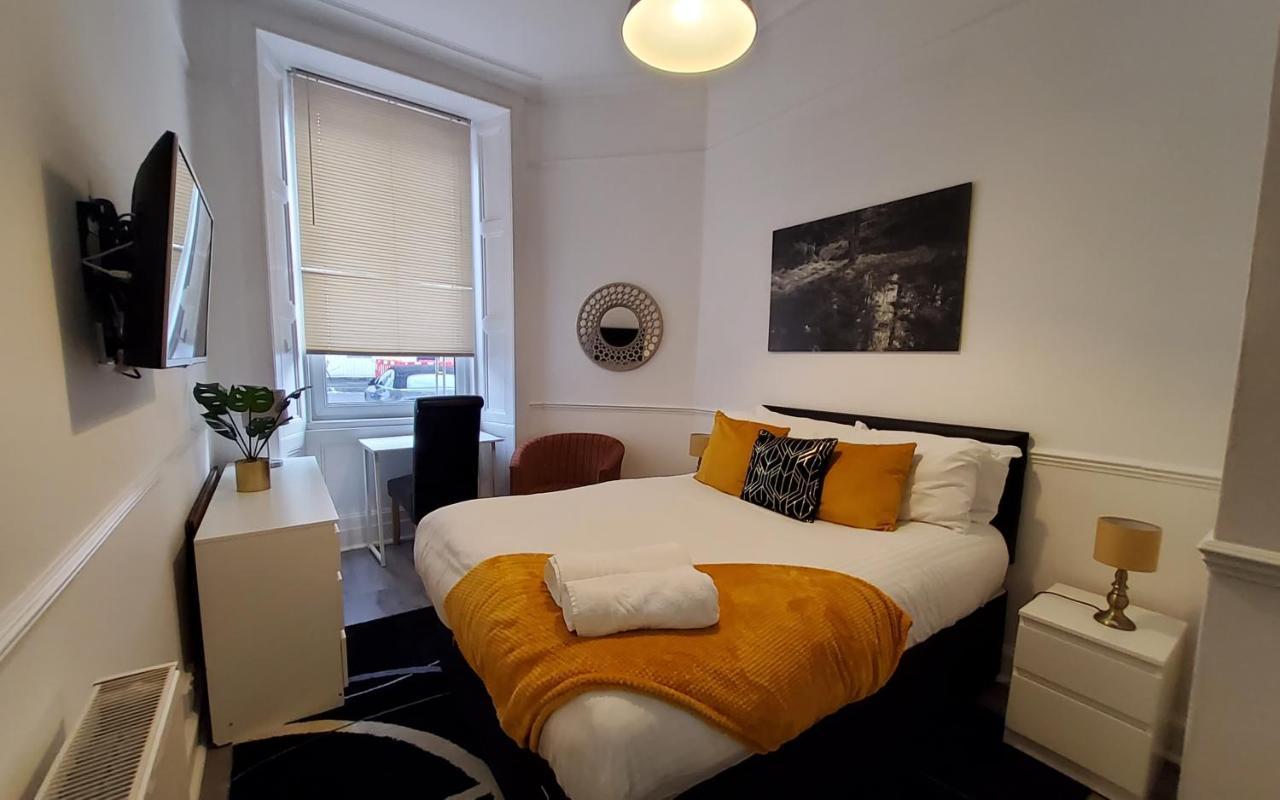 Leith Spectacular Apartment By Sensational Stay Short Lets & Serviced Accommodation With 6 Separate Beds & 2 Baths Edinburg Exteriör bild