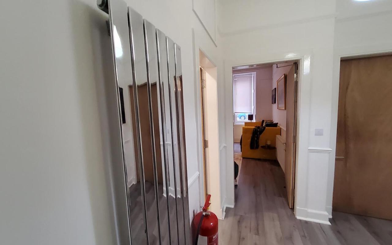 Leith Spectacular Apartment By Sensational Stay Short Lets & Serviced Accommodation With 6 Separate Beds & 2 Baths Edinburg Exteriör bild